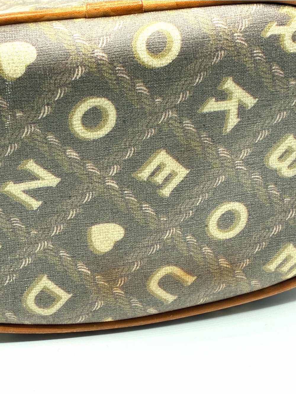 Y2K Dooney & Bourke Crossword Monogram Bucket Shoulder Bag Heart Charm - Picture 8 of 16